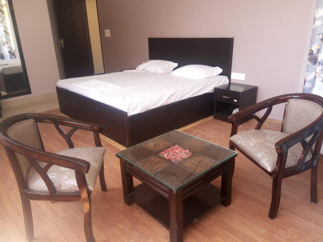 Hotel-78 Pithoragarh Exterior photo